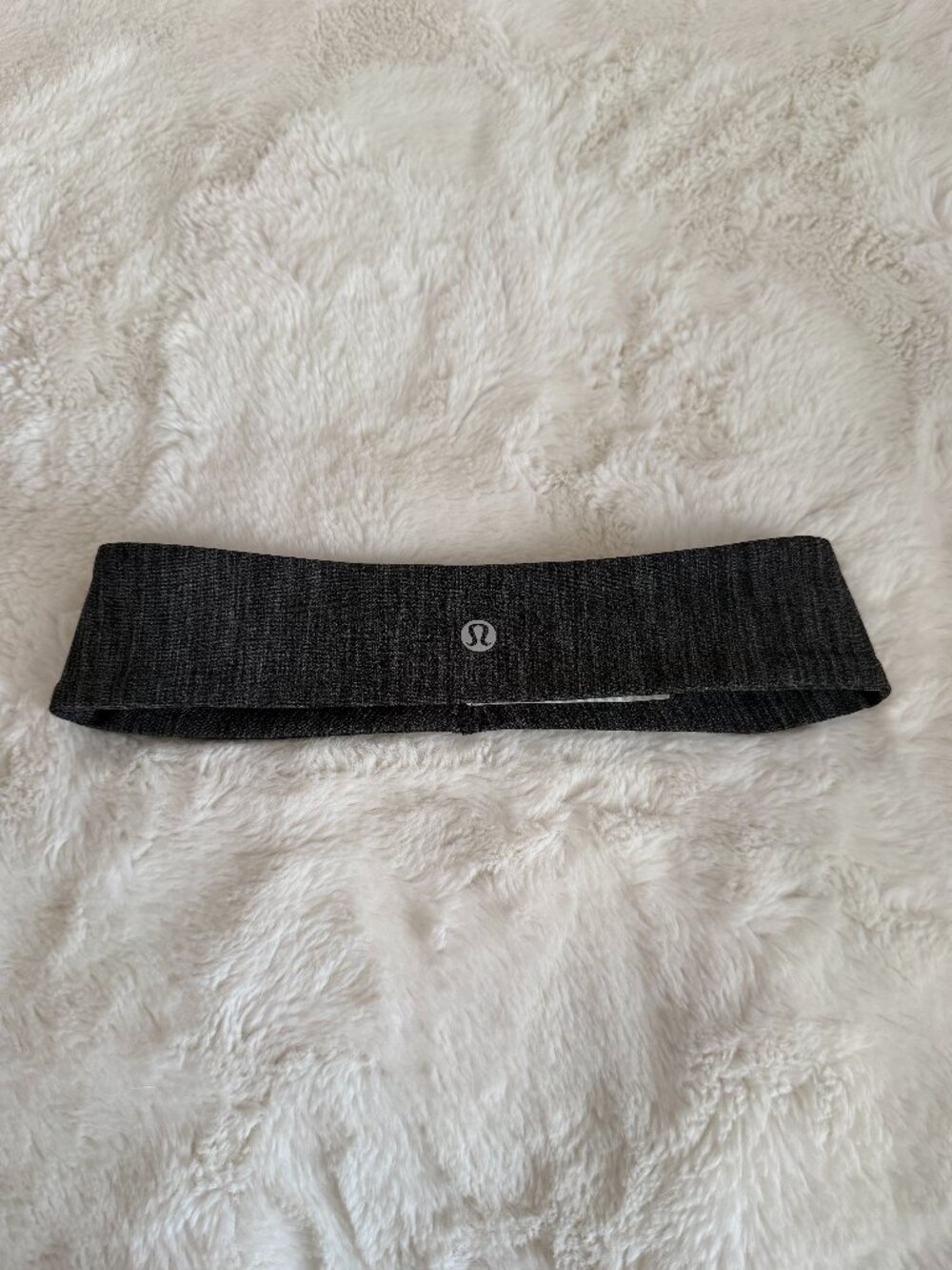 Lululemon Fly Away Tamer Black/Gray Headband